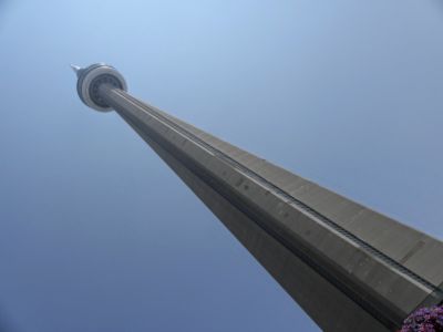 CN Tower (vysoká 457m)