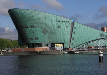 science centre NEMO