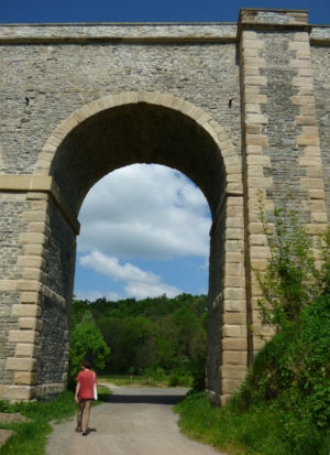 železniční most