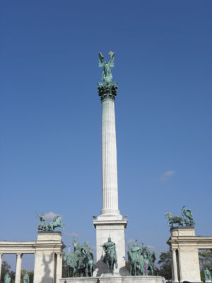 Heroes' Square