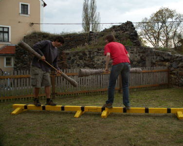 kdo z koho.....