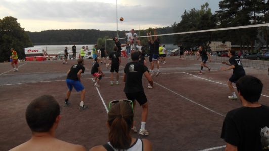 rozhodující zápas v nedělní skupině hodnej finále!