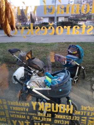 parkoviště před pekárnou :)